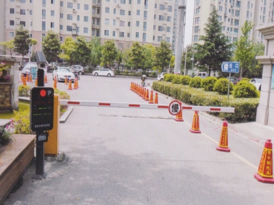 直桿道閘車輛識別